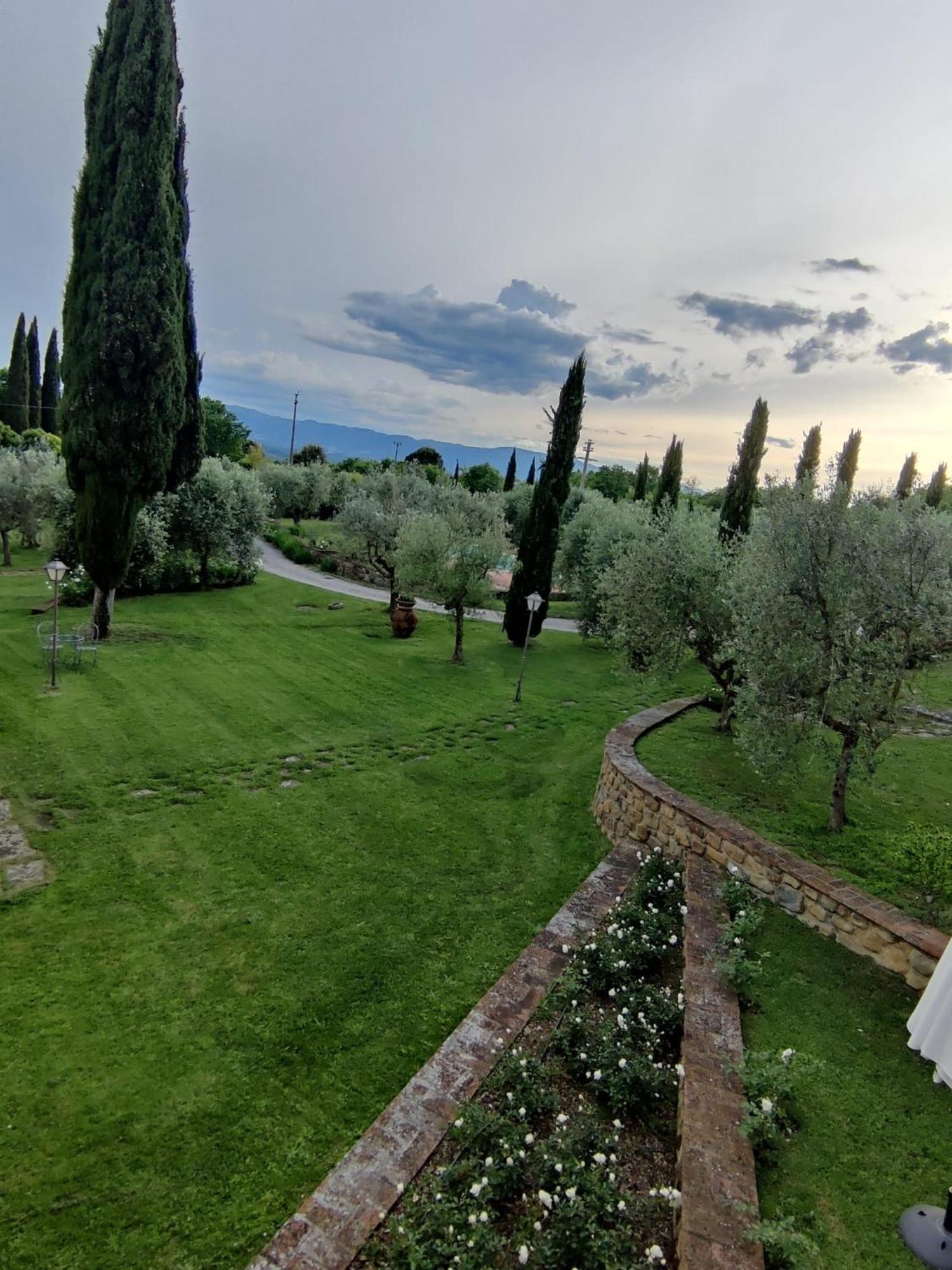 La Casa Delle Rose Villa Terranuova Bracciolini Exteriör bild